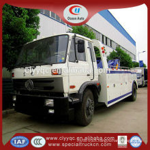 4 x2 Drive Dongfeng tow truck , wrecker